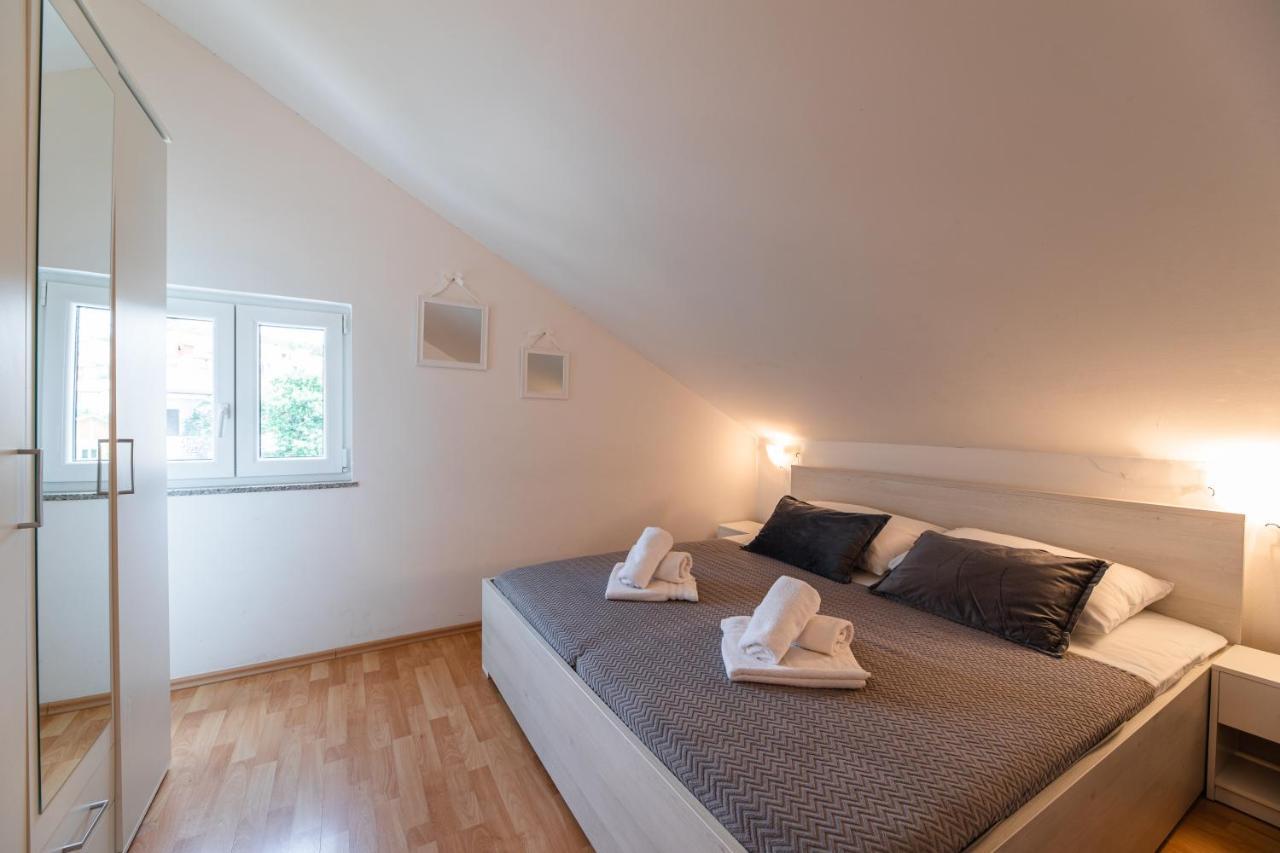 Apartments Jasna Crikvenica Luaran gambar