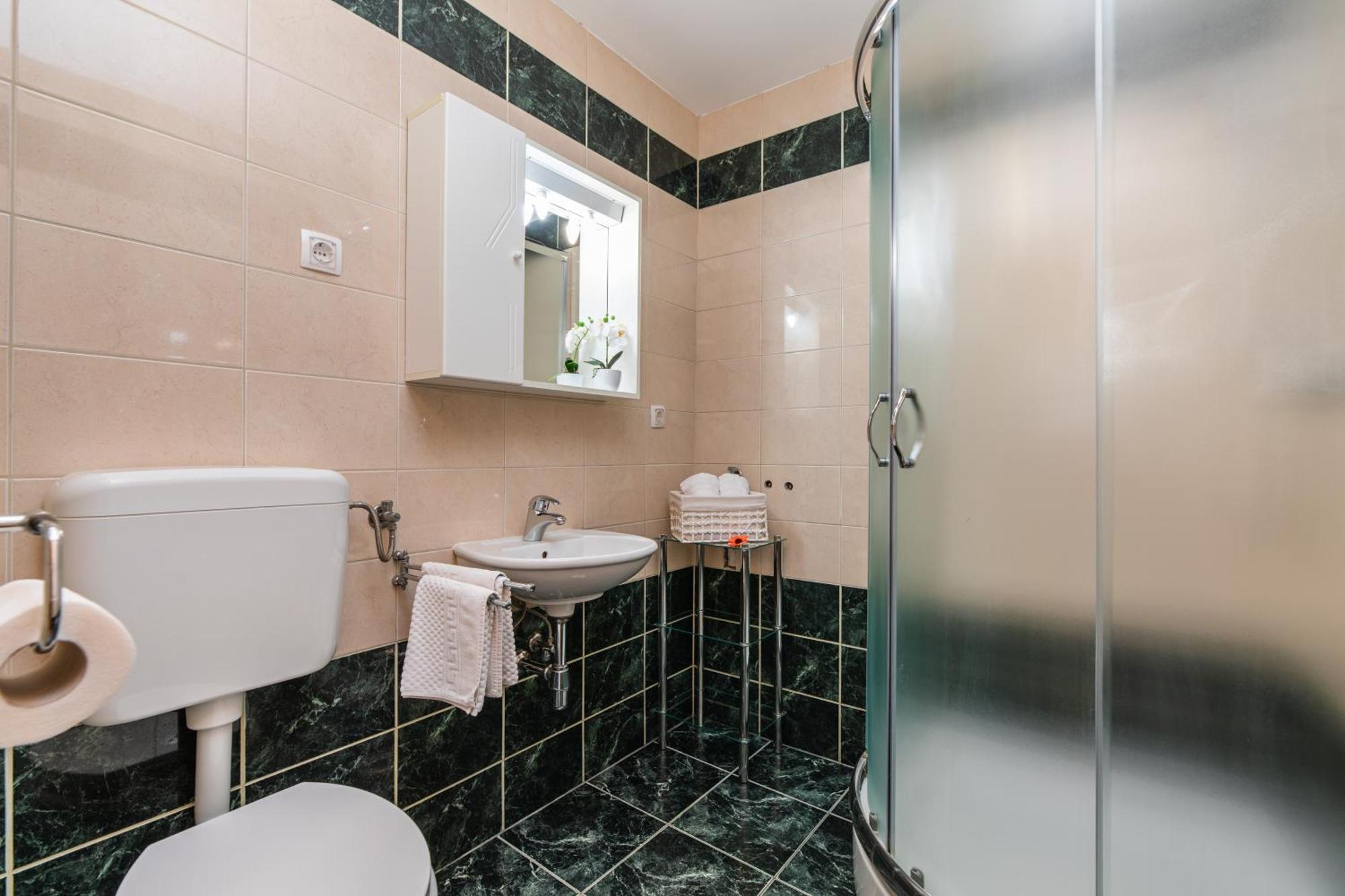 Apartments Jasna Crikvenica Bilik gambar